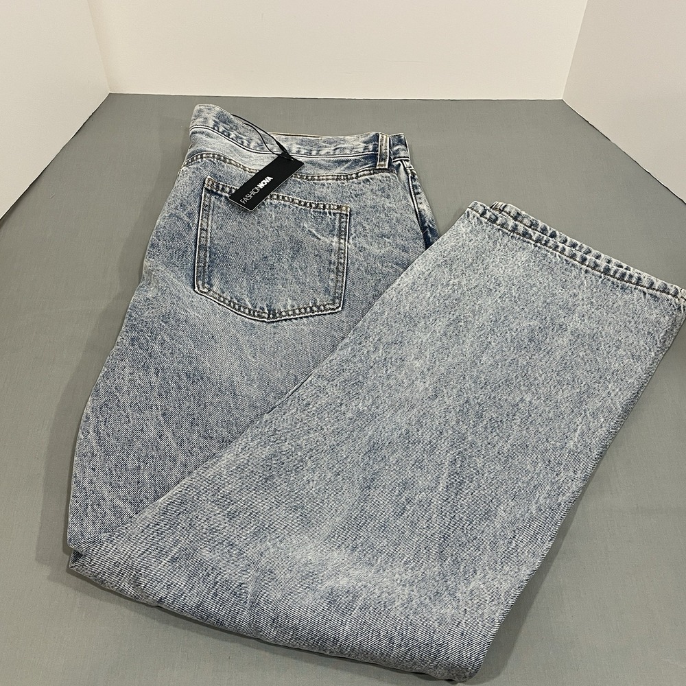 Fashion Nova Crossover Straight Leg Jeans Womens Size 18 Blue Stone Washed